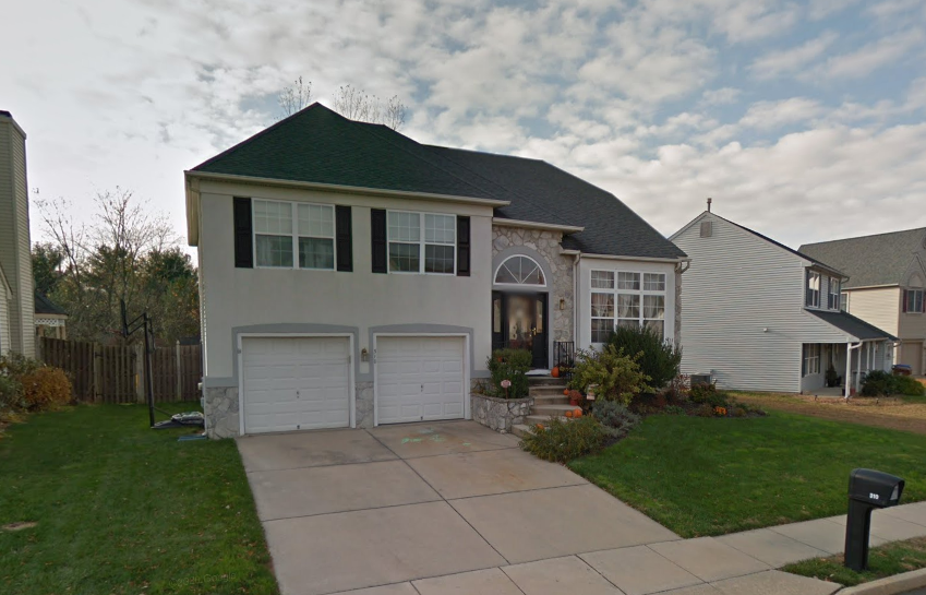 Cambridge Knoll Neighborhood in Logan Township NJ | Christian Lang